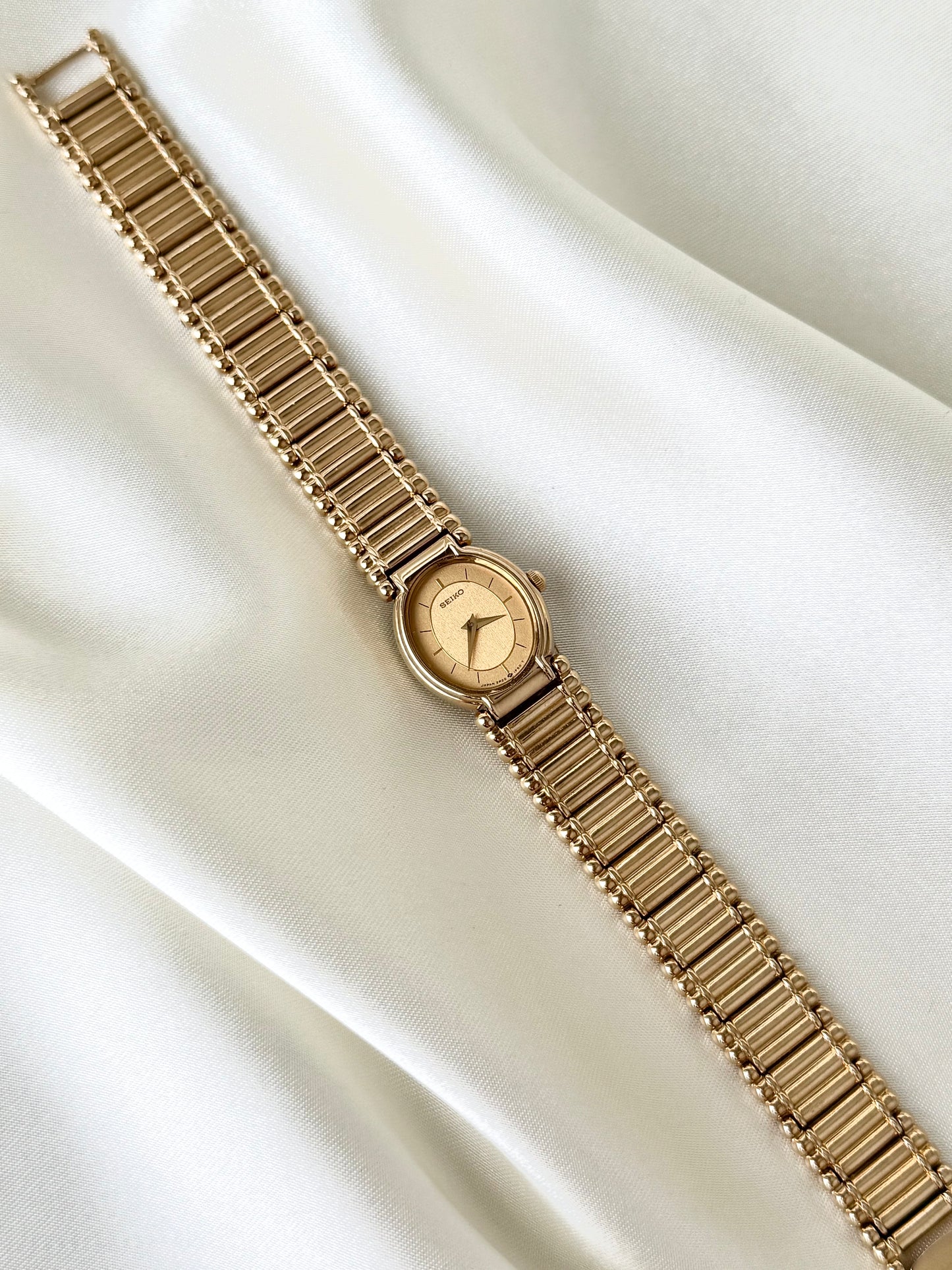 VINTAGE SEIKO with BAMBOO BRACELET (RARE)