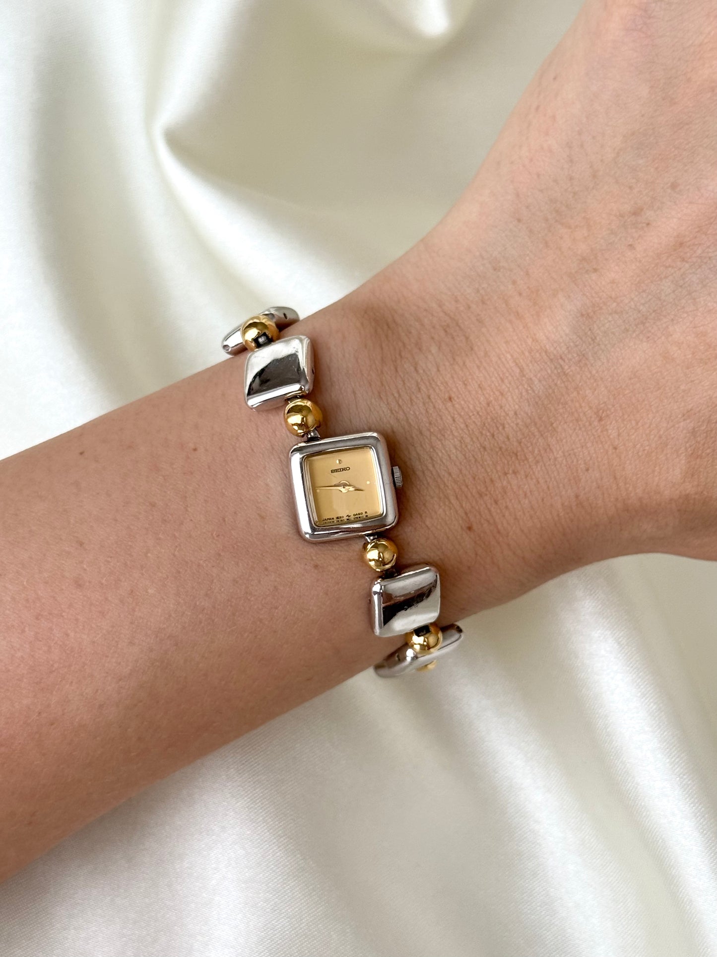 SEIKO PETITE with SQUARE SHAPE