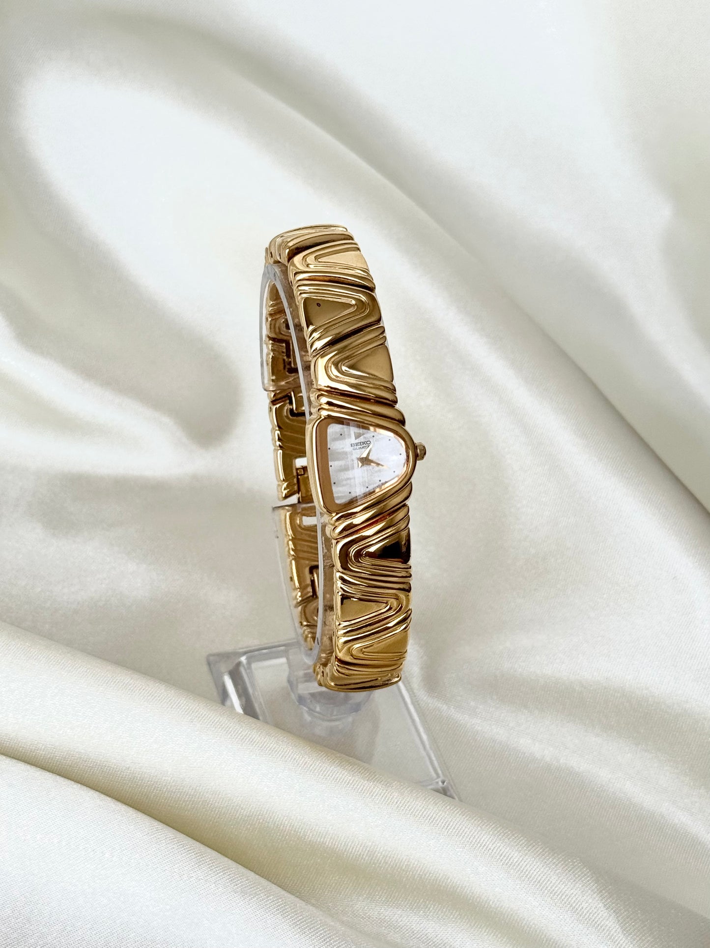 SEIKO ASYMMETRYCAL BANGLE