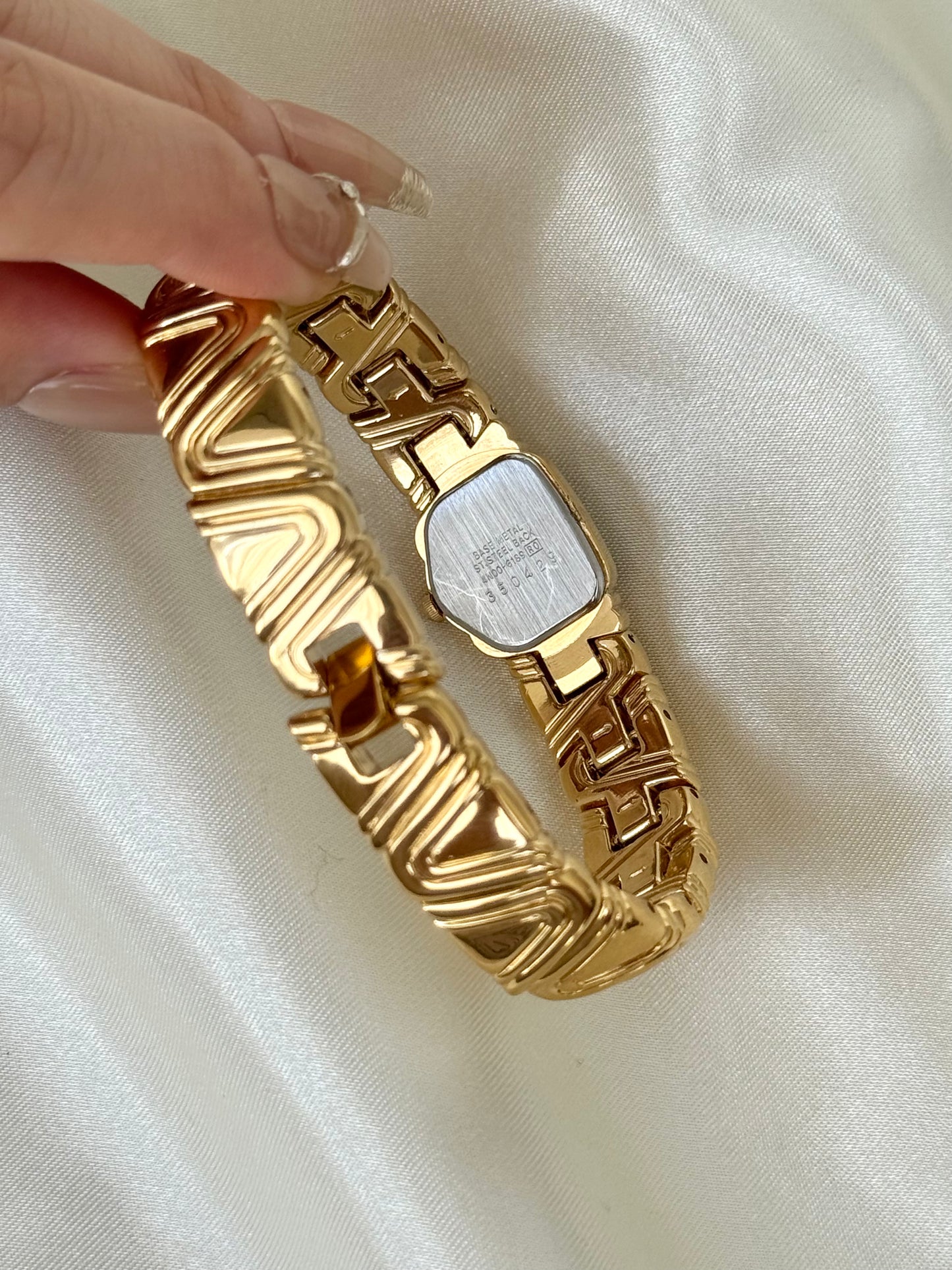 SEIKO ASYMMETRYCAL BANGLE