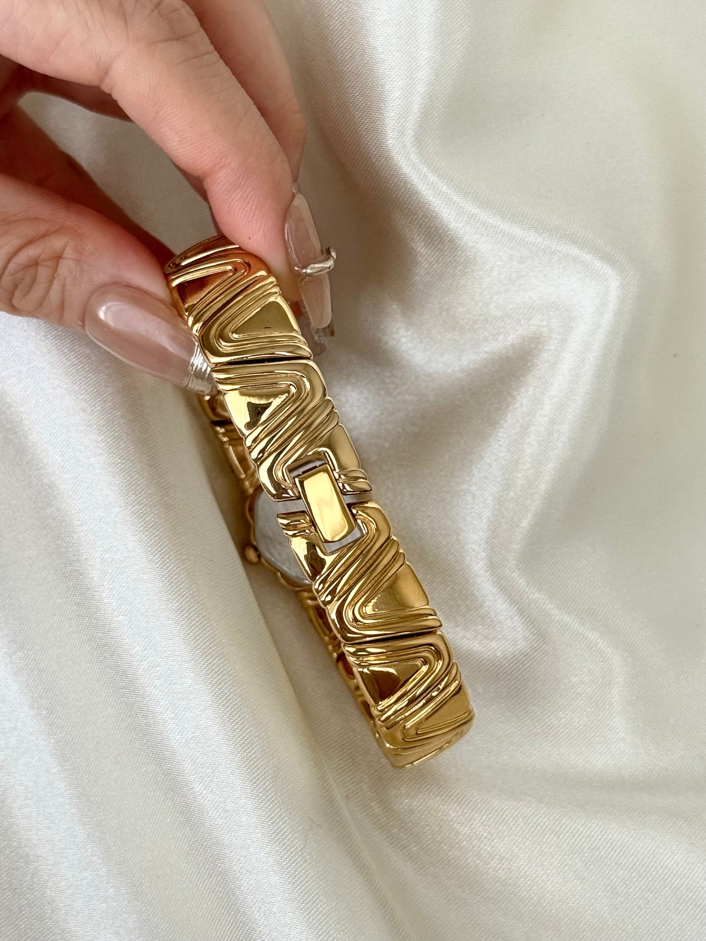 SEIKO ASYMMETRYCAL BANGLE