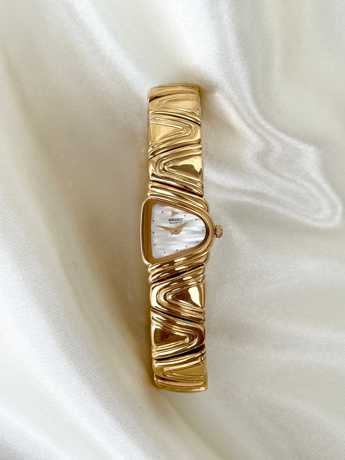 SEIKO ASYMMETRYCAL BANGLE